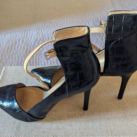 Zara Fall/Winter 2012 - black pointy high heels with ankle strap - Size 40 - Picture 5 of 7